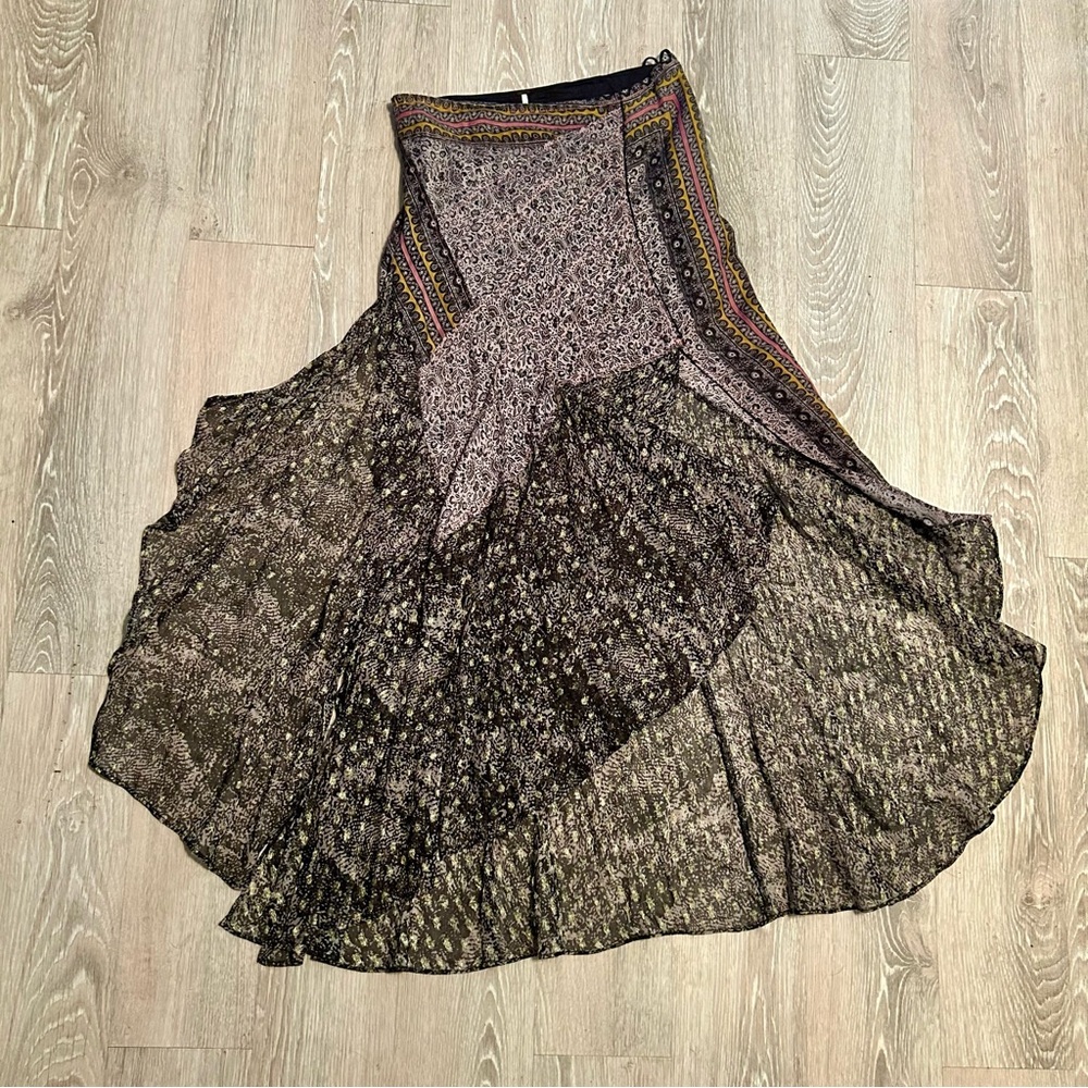 Free People Boho Gypsy Black White Asymmetrical Split Hem Sheer Maxi Skirt 4 XS - Picture 13 of 16